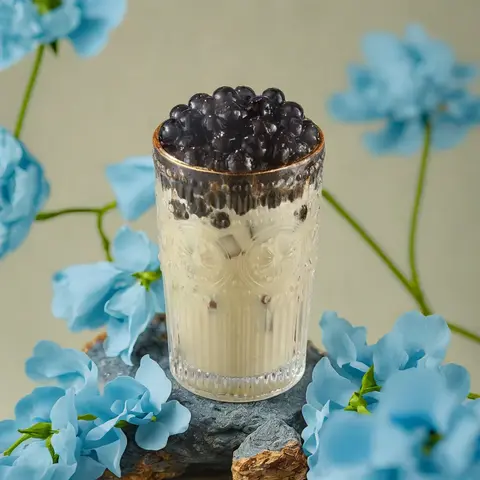 Hình ảnh Lửng lơ tứ quý