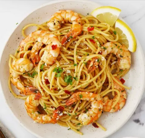 Hình ảnh Garlic prawns spaghetti