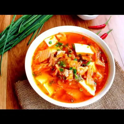 Hình ảnh Canh kim chi - đậu hũ