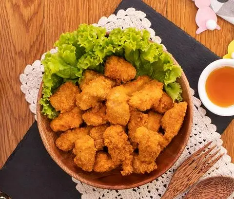 Hình ảnh Gà viên 150g + khoai 50g