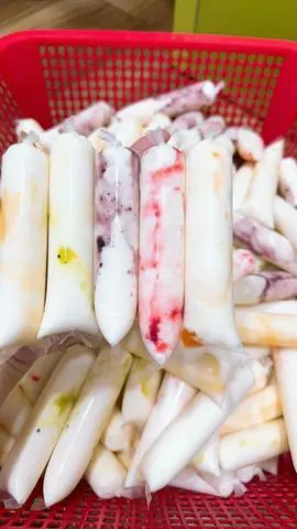 Hình ảnh Sữa chua mix vị trái cây