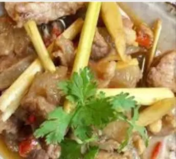 Hình ảnh Gân bê hấp gừng