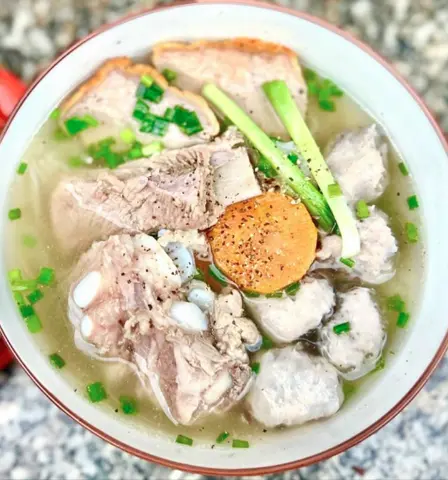 Hình ảnh Bún mọc sườn chả