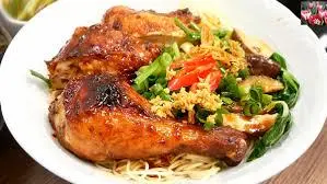 Hình ảnh Mì đùi gà trộn