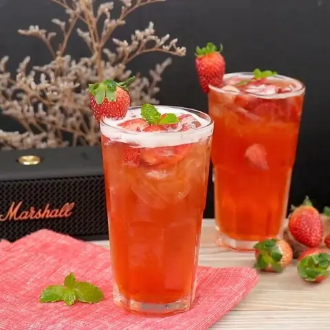Hình ảnh Hồng trà dâu