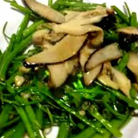 Hình ảnh Ốc giác xào rau muống