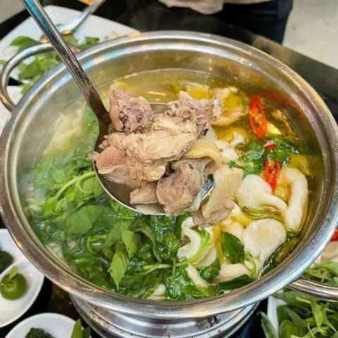 Hình ảnh Lẩu gà lá giang szie lớn 
