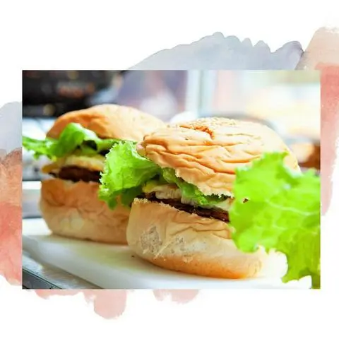 Hình ảnh Hamburger bò - trà sữa