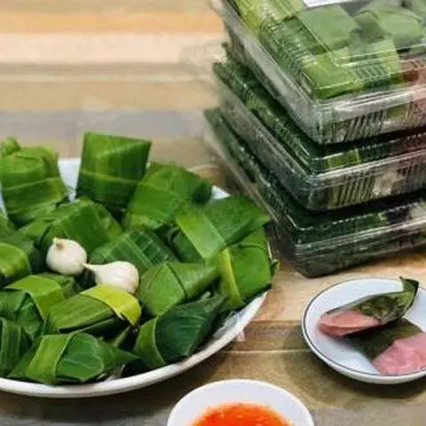Hình ảnh Nem chua lá chuối