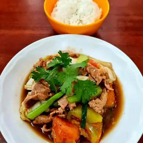 Hình ảnh Cơm xào bò