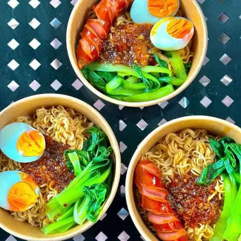 Hình ảnh Combo 2 mì trộn sốt sa tế thập cẩm