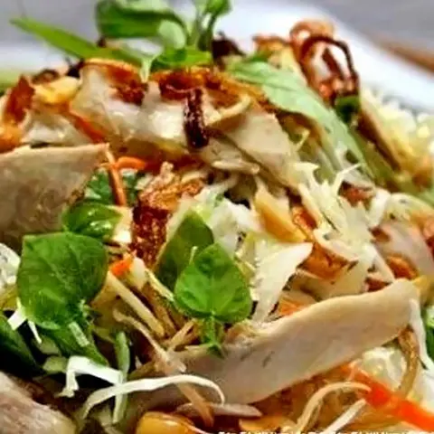 Hình ảnh Cơm gỏi áp đùi gà