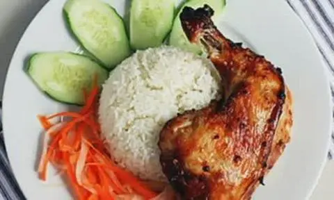 Hình ảnh Cơm đùi gà nướng