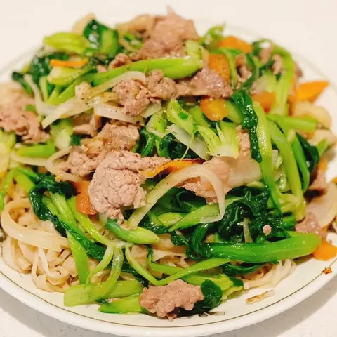 Hình ảnh Phở xào bò - rau củ