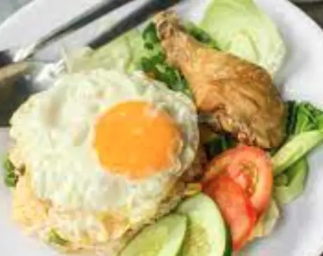 Hình ảnh Cơm gà trứng