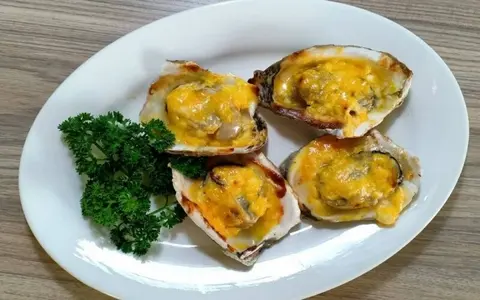 Hình ảnh Hàu nướng phô mai