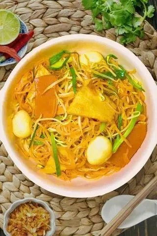 Hình ảnh Hủ tiếu xào cay
