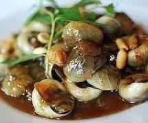 Hình ảnh Ốc mỡ xào me