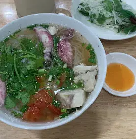 Hình ảnh Bánh canh chả cá mực