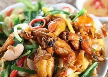Hình ảnh Ếch xào lăn 2 con