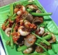 Hình ảnh Ốc mỡ xào rau muống