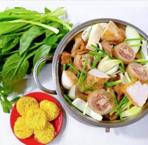 Hình ảnh Lẩu bò nhỏ - đầy đủ - 3 đến 4 người ăn