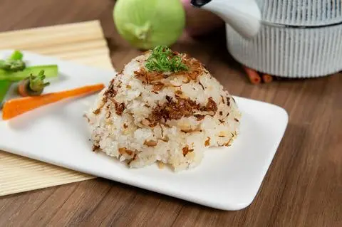 Hình ảnh Cơm chiên cá mặn hữu duyên - huu duyen salted fish fried rice - chay - ve30