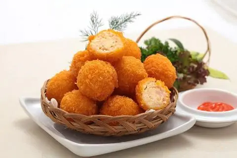 Hình ảnh Phô mai viên tẩm bột - 5 viên
