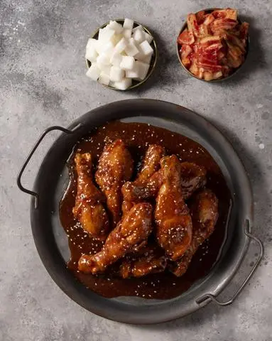 Hình ảnh Đùi gà rán xốt Hàn Quốc