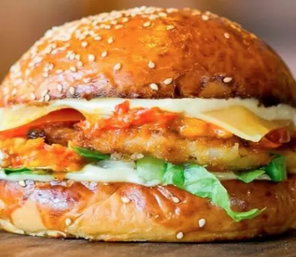 Hình ảnh Hamburger bò trứng