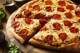 Hình ảnh Pizza lạp xưởng 16cm