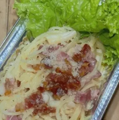 Hình ảnh Mì ý sốt kem