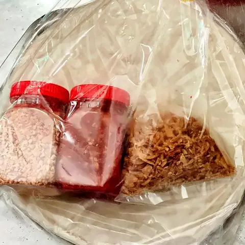 Hình ảnh Set bánh tráng phơi sương muối tôm hành phi