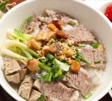Hình ảnh Hủ tiếu mì gói thịt + bò viên + tim