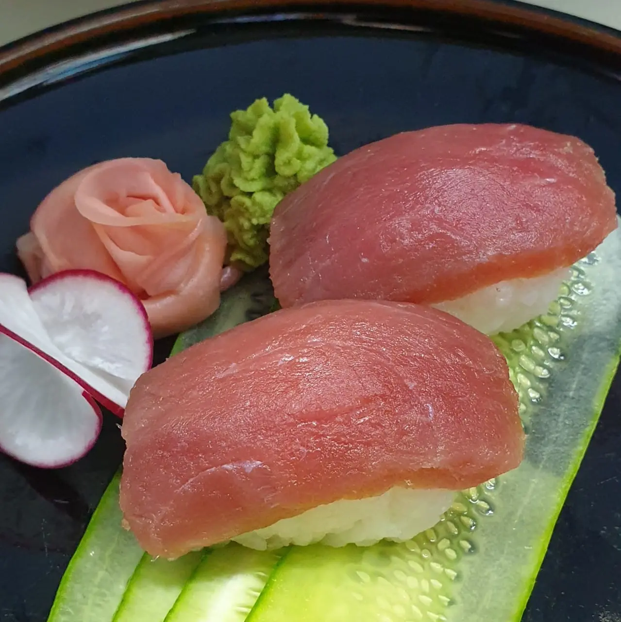 Hình ảnh Maguro nigiri -N2
