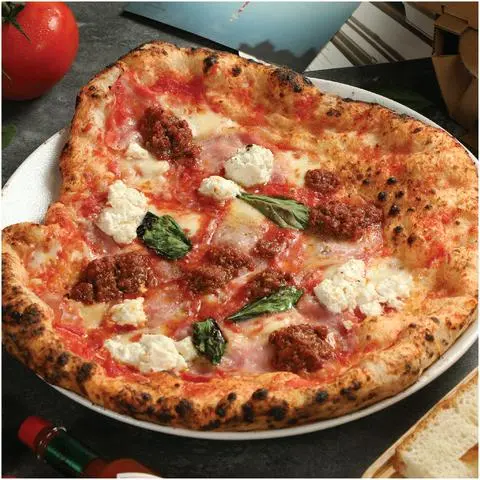 Hình ảnh Bolognese pizza