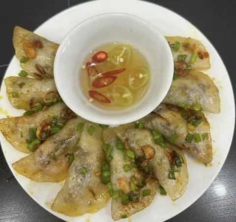 Hình ảnh Bánh lọc nhân nấm mèo - tôm - thịt