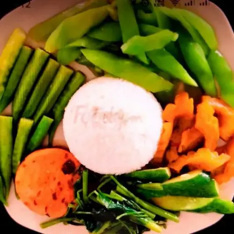 Hình ảnh Cơm chả quế chay