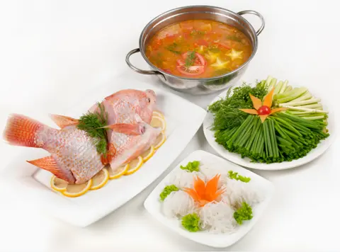 Hình ảnh Lẩu cá diêu hồng nấu Thái
