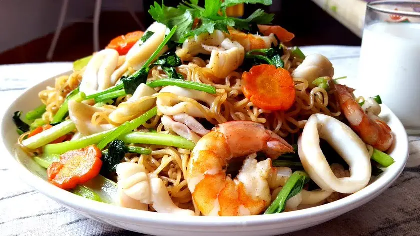 Hình ảnh Mì xào hải sản