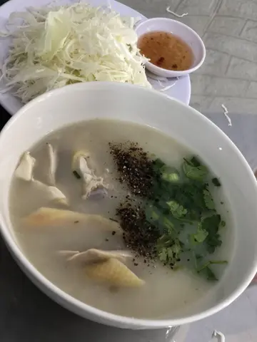 Hình ảnh Cháo gỏi gà - 1 người ăn
