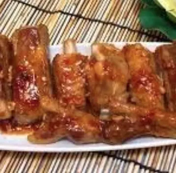 Hình ảnh Sườn bê mắm Thái