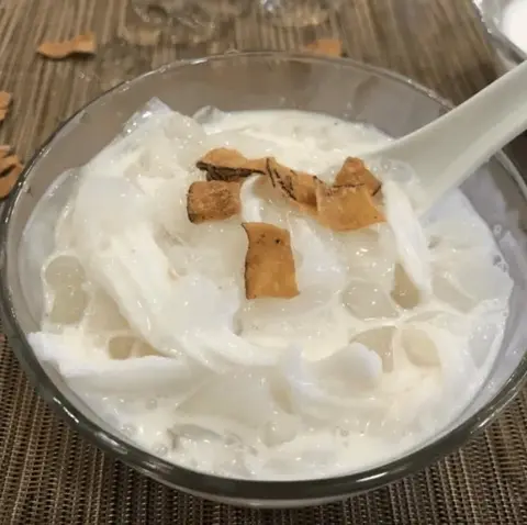 Hình ảnh Chè thạch dừa