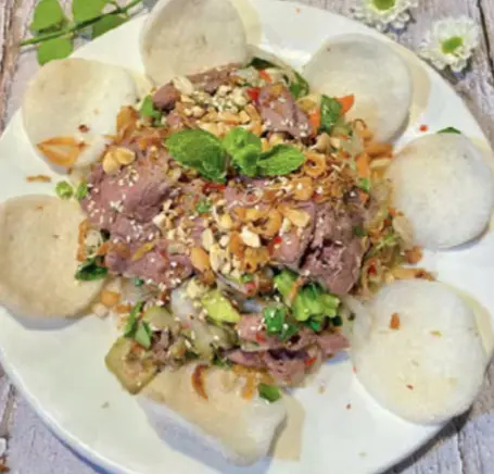 Hình ảnh Gỏi bắp bò bóp thấu
