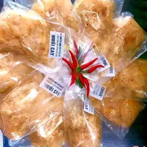 Hình ảnh Bánh tráng muối cay