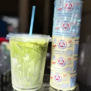 Hình ảnh Matcha latte gấu