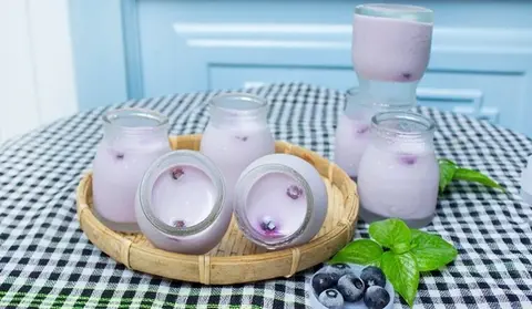 Hình ảnh Sữa chua việt quất