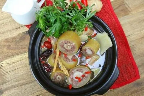 Hình ảnh Lẩu đuôi bò