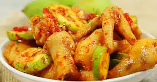 Hình ảnh Chân Gà Rút Xương Sốt Thái Nhỏ