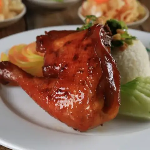 Hình ảnh Cơm Gà đùi nướng